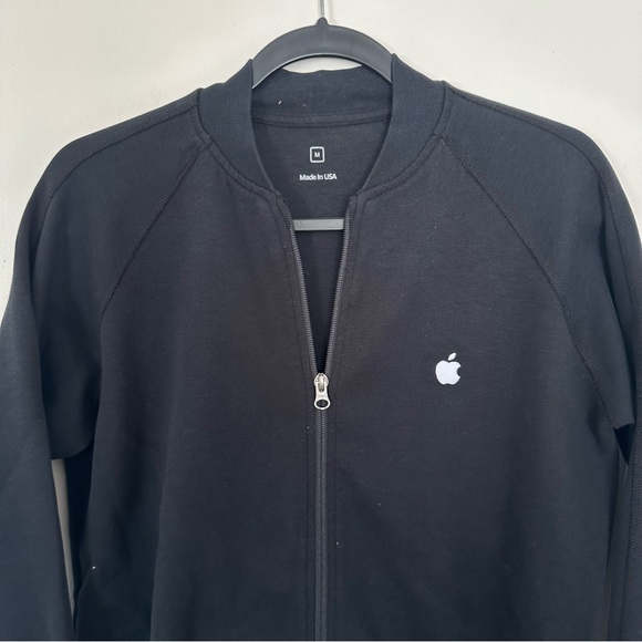 Apple Store Employee Adult Medium Black Athletic Logo Zip Up Jacket - Picture 2 of 5